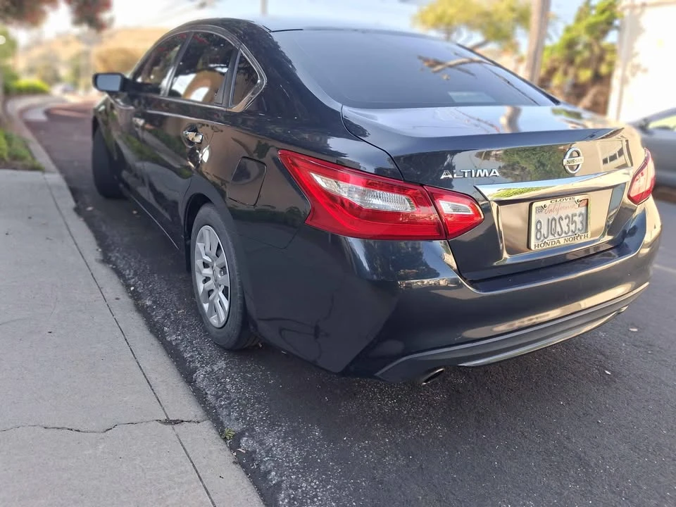 2017 Nissan Altima 5th Gen - Image 4 of 14