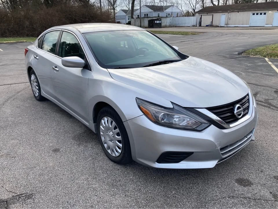 2017 Nissan Altima 5th Gen - Image 3 of 5