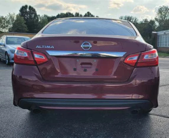 2017 Nissan Altima 5th Gen - Image 14 of 15