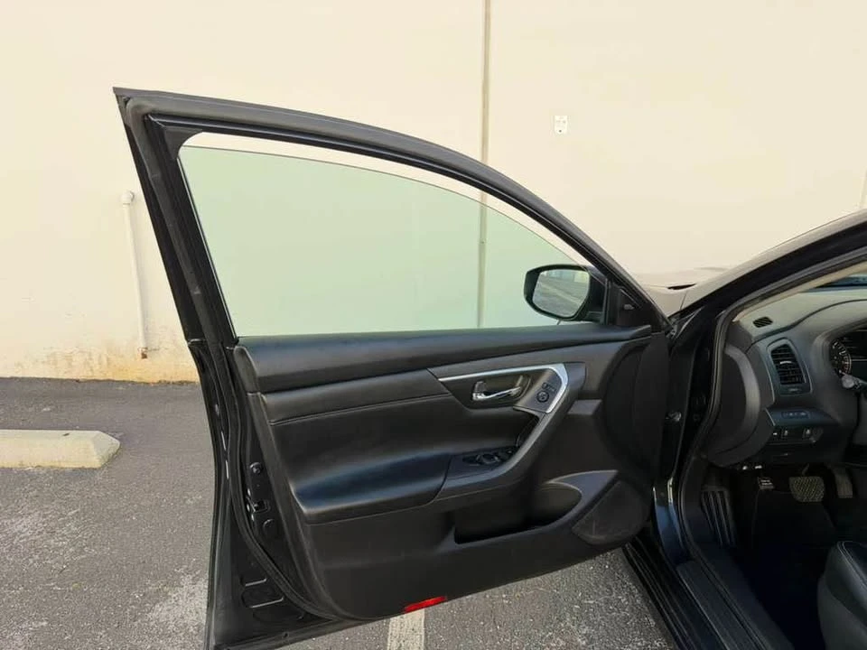 2017 Nissan Altima 5th Gen - Image 6 of 20