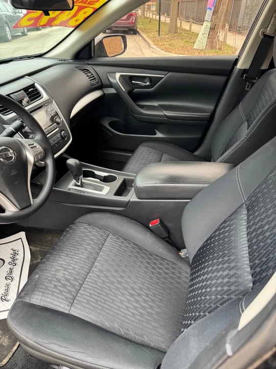 2017 Nissan Altima 5th Gen - Image 6 of 8