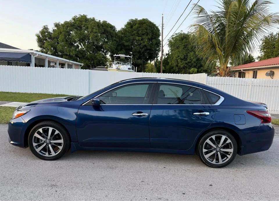 2017 Nissan Altima 5th Gen - Image 6 of 8