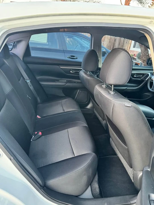 2017 Nissan Altima 5th Gen - Image 5 of 6