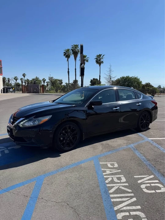 2017 Nissan Altima 5th Gen - Image 3 of 20