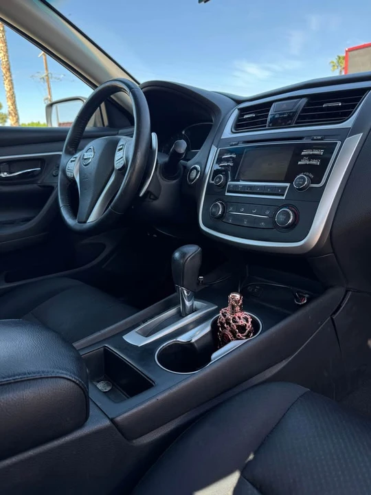2017 Nissan Altima 5th Gen - Image 17 of 20
