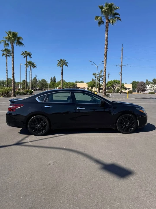 2017 Nissan Altima 5th Gen - Image 9 of 20