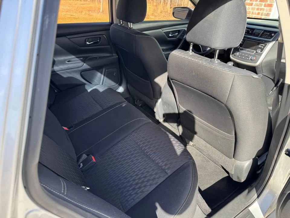 2017 Nissan Altima 5th Gen - Image 10 of 10