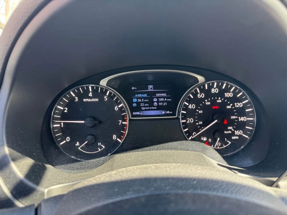 2017 Nissan Altima 5th Gen - Image 5 of 10