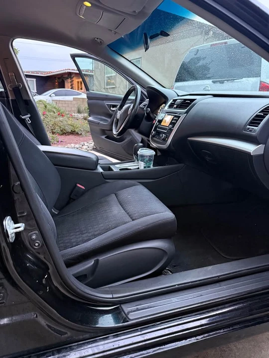 2017 Nissan Altima 5th Gen - Image 7 of 10