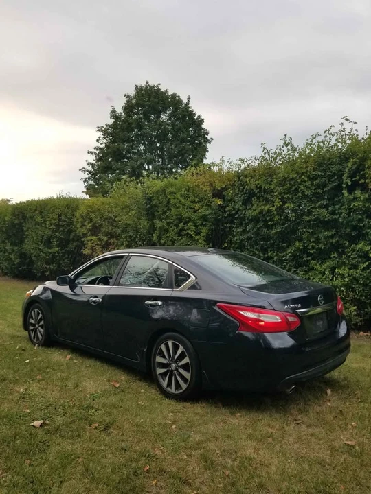 2017 Nissan Altima 5th Gen - Image 6 of 19