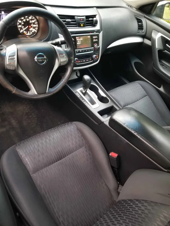 2017 Nissan Altima 5th Gen - Image 12 of 19