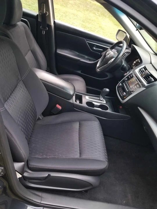 2017 Nissan Altima 5th Gen - Image 14 of 19