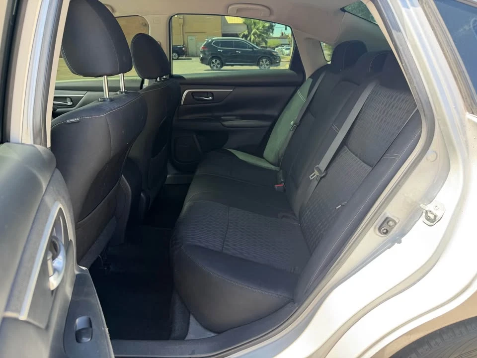 2017 Nissan Altima 5th Gen - Image 9 of 12