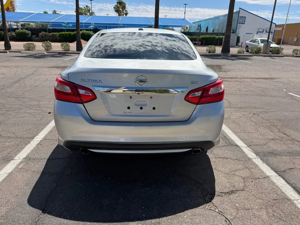 2017 Nissan Altima 5th Gen - Image 6 of 12