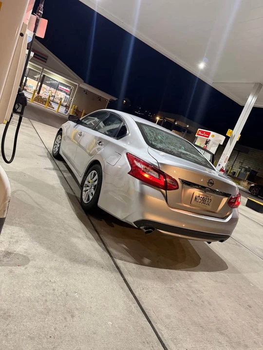 2017 Nissan Altima 5th Gen - Image 3 of 4