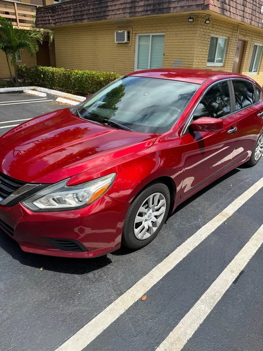 2017 Nissan Altima 5th Gen - Image 9 of 10