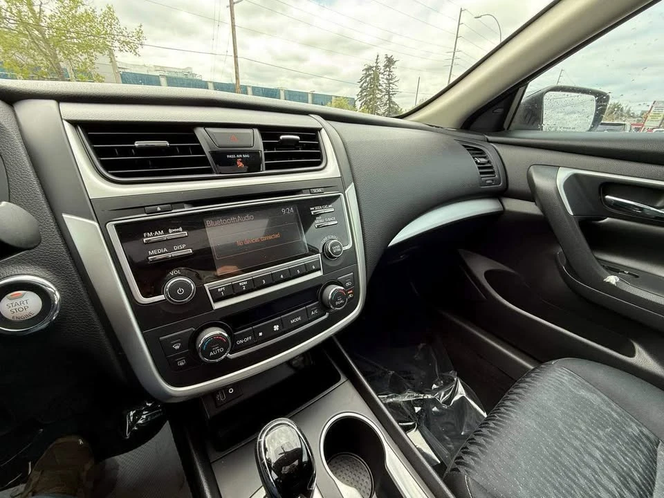 2017 Nissan Altima 5th Gen - Image 9 of 11