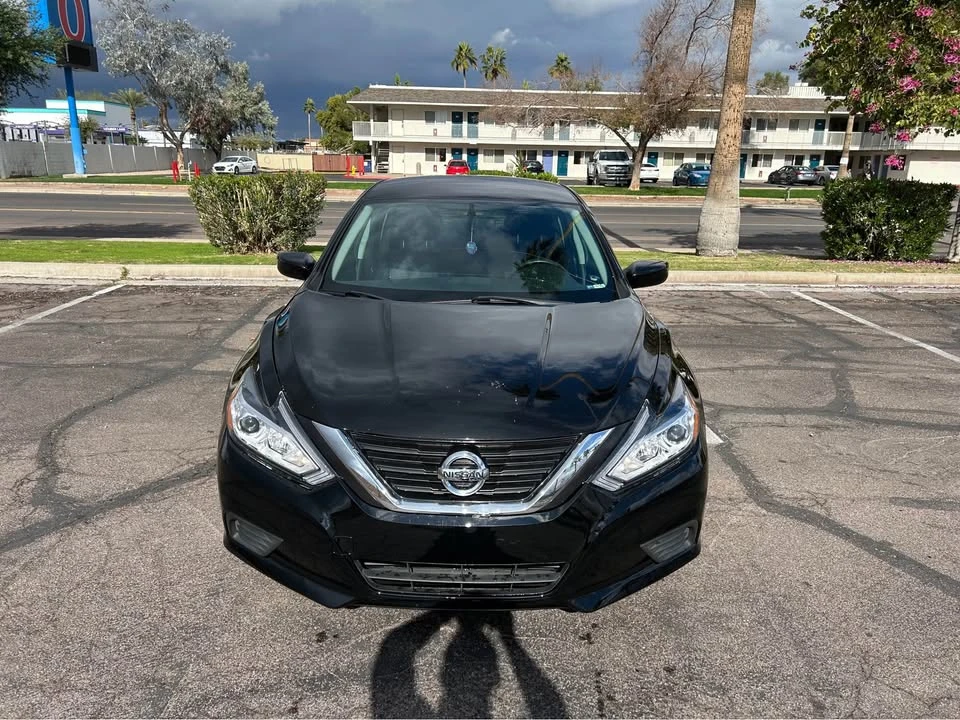 2017 Nissan Altima 5th Gen - Image 2 of 11
