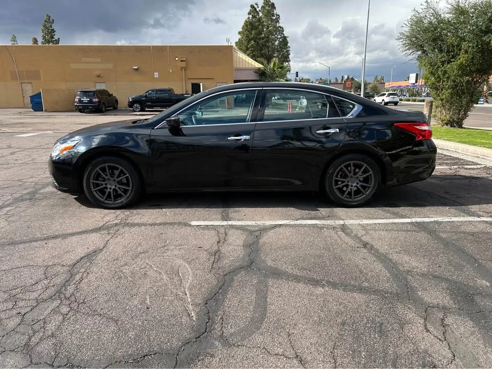 2017 Nissan Altima 5th Gen - Image 7 of 11