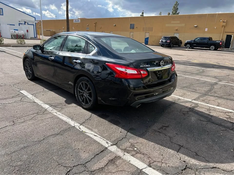 2017 Nissan Altima 5th Gen - Image 6 of 11