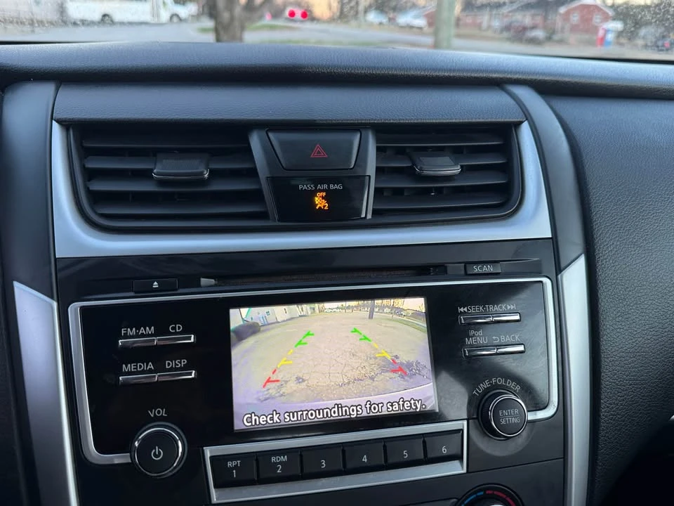 2017 Nissan Altima 5th Gen - Image 17 of 18