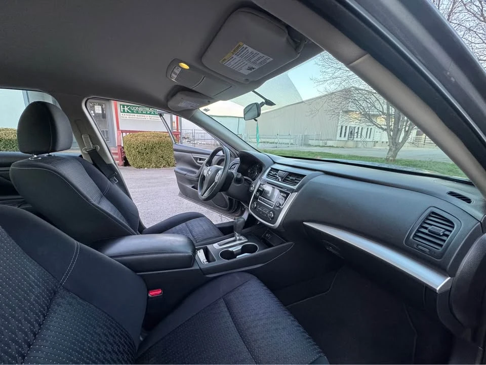 2017 Nissan Altima 5th Gen - Image 11 of 18