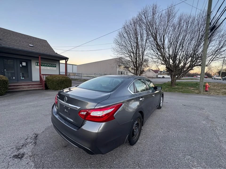 2017 Nissan Altima 5th Gen - Image 4 of 18