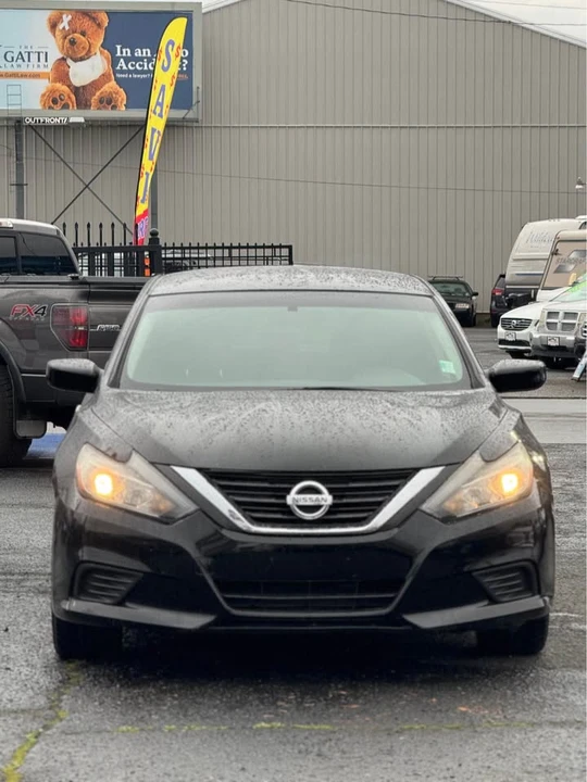 2017 Nissan Altima 5th Gen - Image 2 of 18