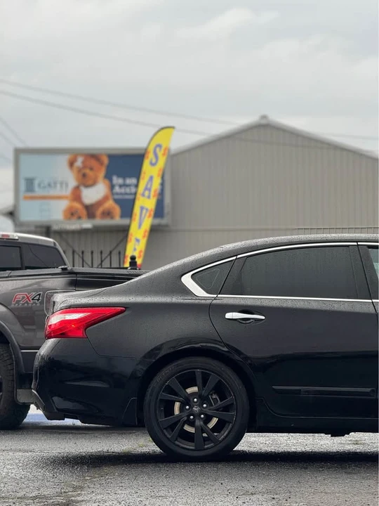 2017 Nissan Altima 5th Gen - Image 16 of 18