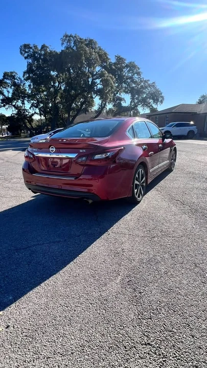 2017 Nissan Altima 5th Gen - Image 3 of 8