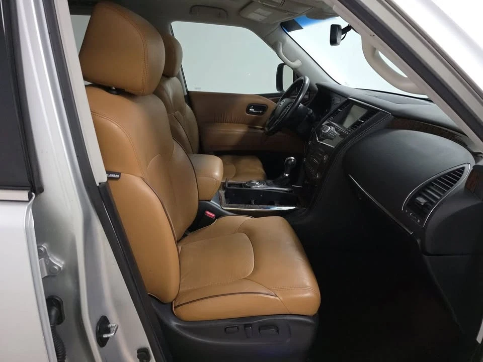 2017 Nissan Armada - Image 4 of 13