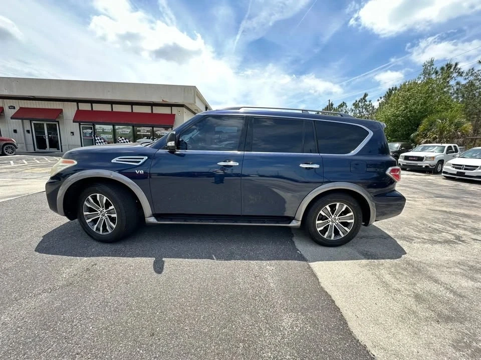 2017 Nissan Armada - Image 18 of 20