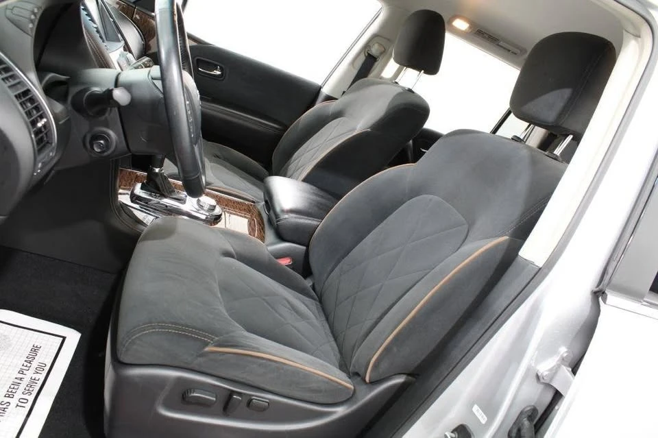2017 Nissan Armada - Image 13 of 18