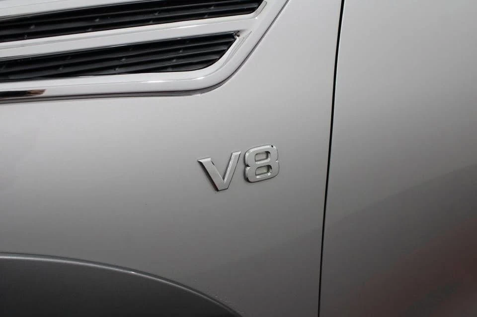 2017 Nissan Armada - Image 8 of 18