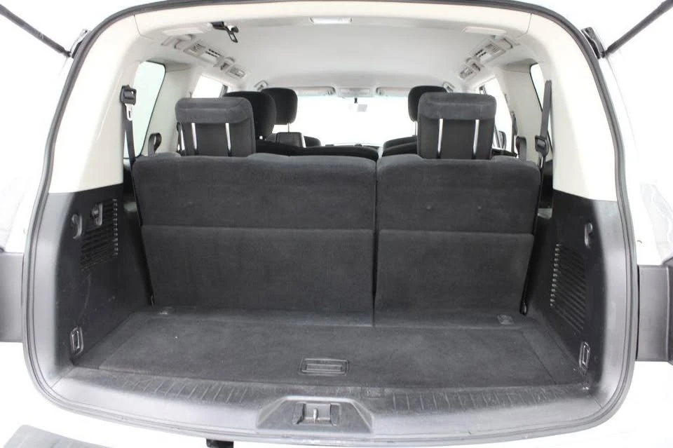 2017 Nissan Armada - Image 17 of 18