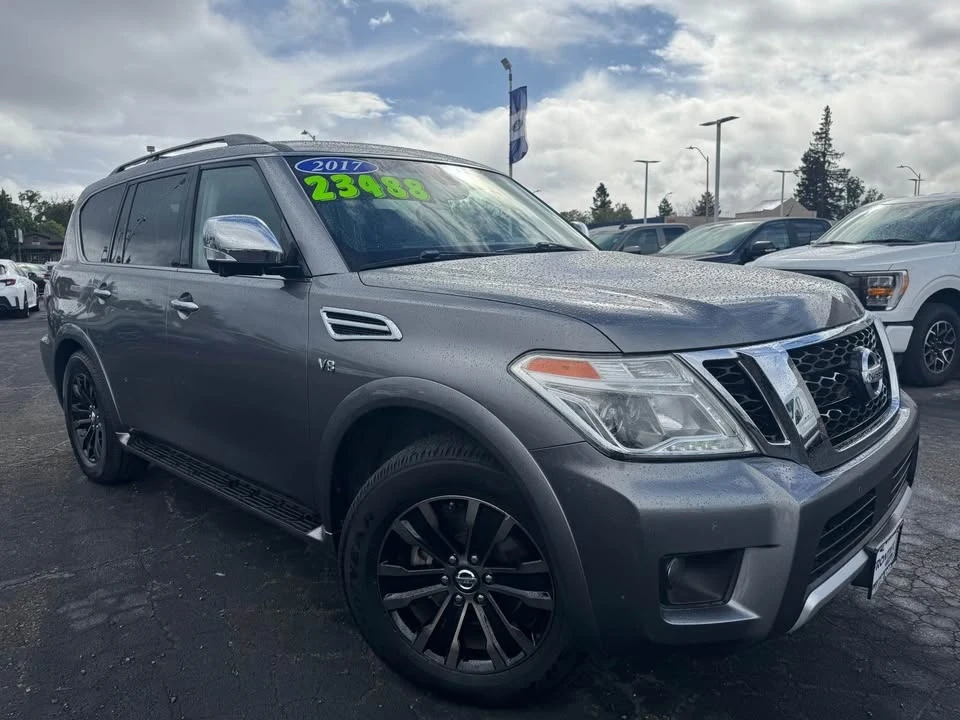 2017 Nissan Armada - Image 4 of 19