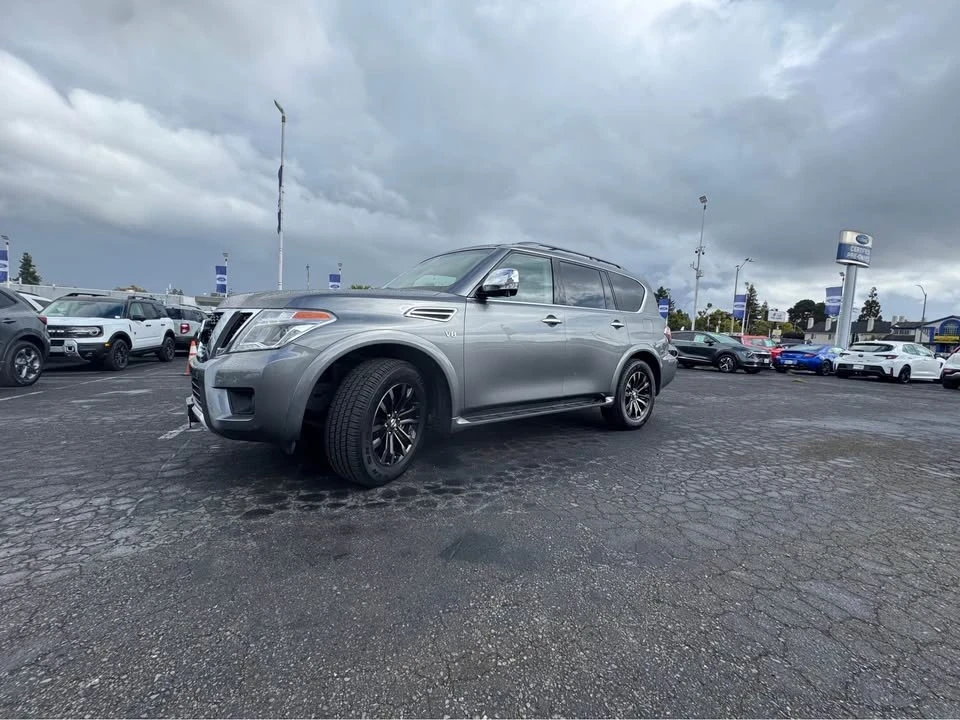 2017 Nissan Armada - Image 3 of 19