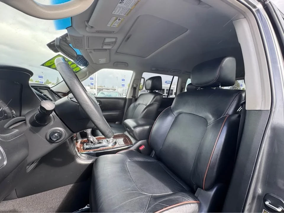 2017 Nissan Armada - Image 13 of 19