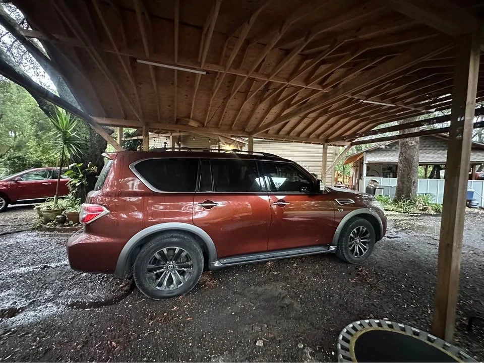 2017 Nissan Armada - Image 2 of 11