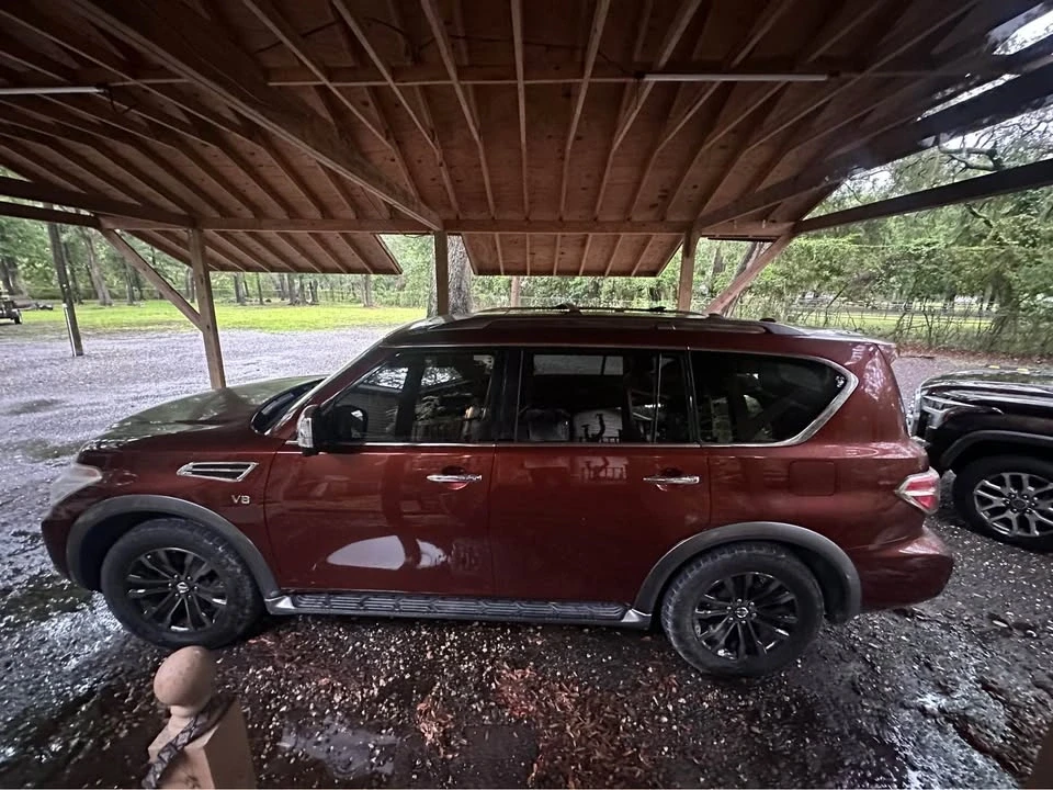 2017 Nissan Armada - Image 4 of 11