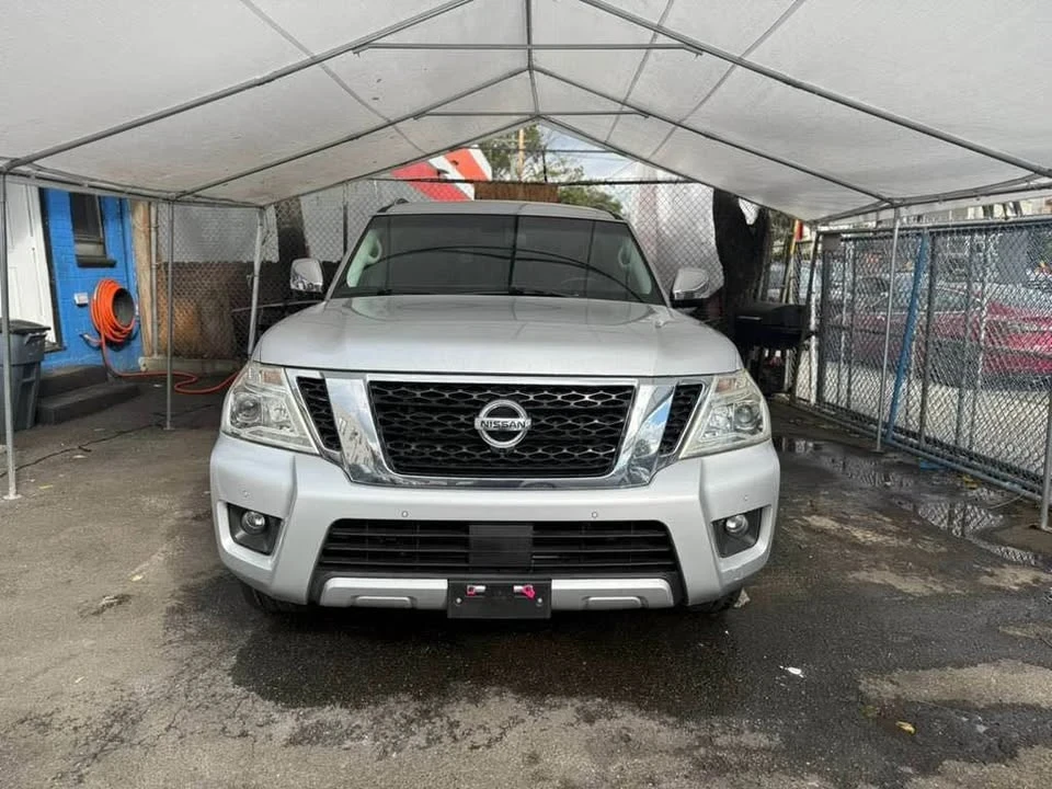 2017 Nissan Armada - Image 12 of 16