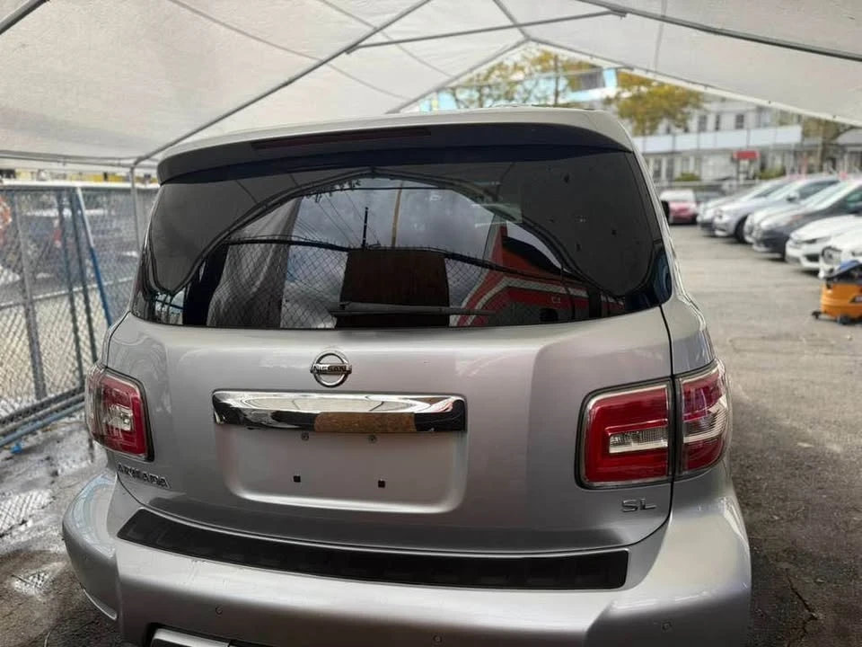 2017 Nissan Armada - Image 15 of 16