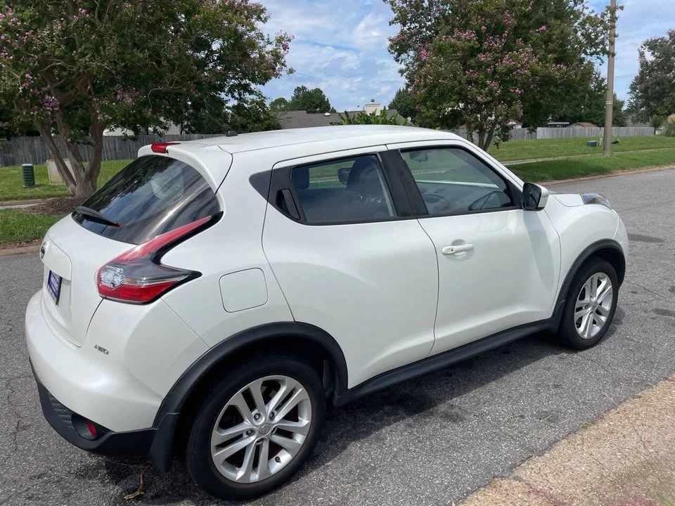 2017 Nissan Juke - Image 6 of 19