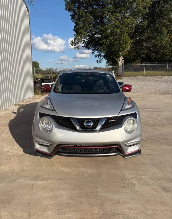 2017 Nissan Juke - Image 5 of 10