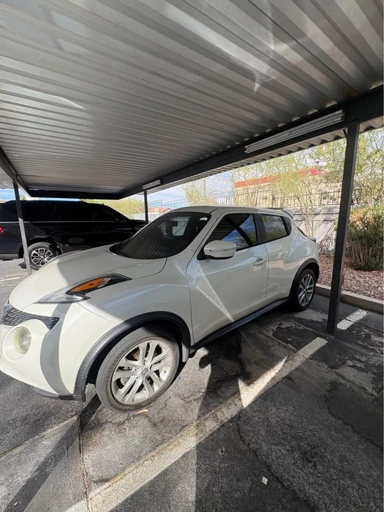 2017 Nissan Juke - Image 3 of 5