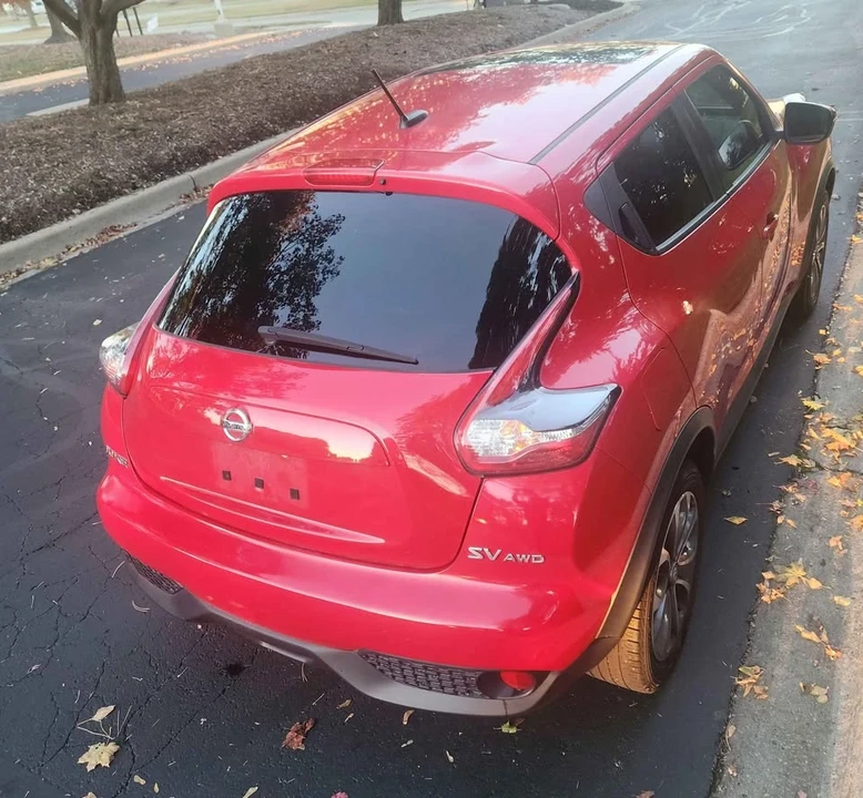 2017 Nissan Juke - Image 2 of 18