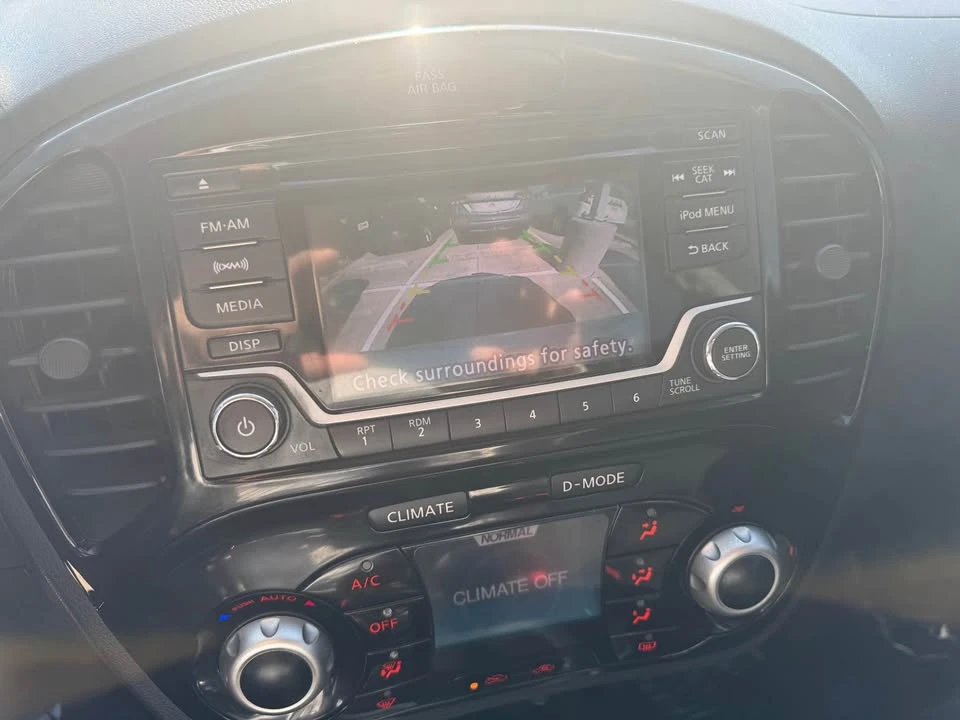 2017 Nissan Juke - Image 7 of 9