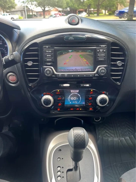 2017 Nissan Juke - Image 15 of 18