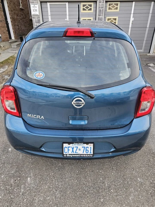 2017 Nissan Leaf - Image 4 of 14
