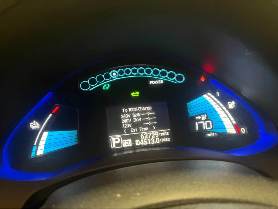2017 Nissan Leaf - Image 2 of 4